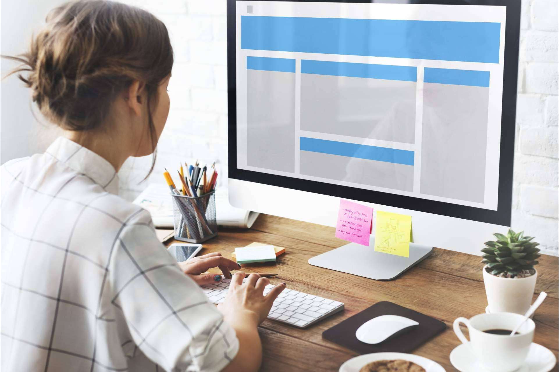 ¿Cuánto cuesta una web?: Prismalia