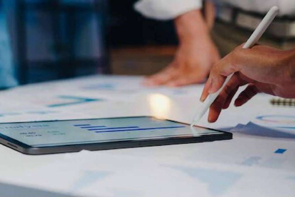Tarifasluzpymes.com, ¿qué es un asesor energético para empresas y por qué será necesario en un futuro?