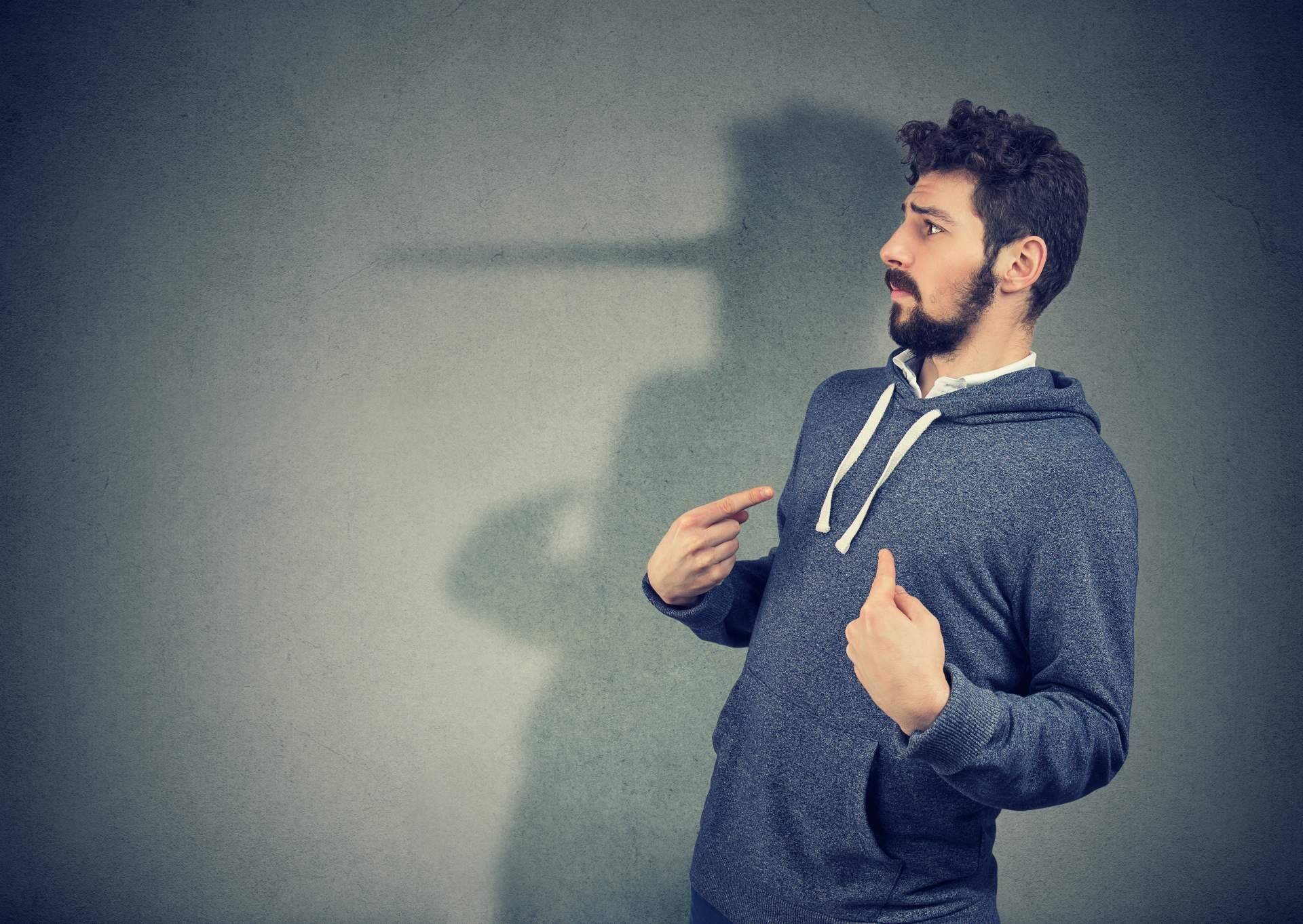 Aprender a detectar las mentiras mediante el lenguaje corporal con el programa del curso Body Language Detector