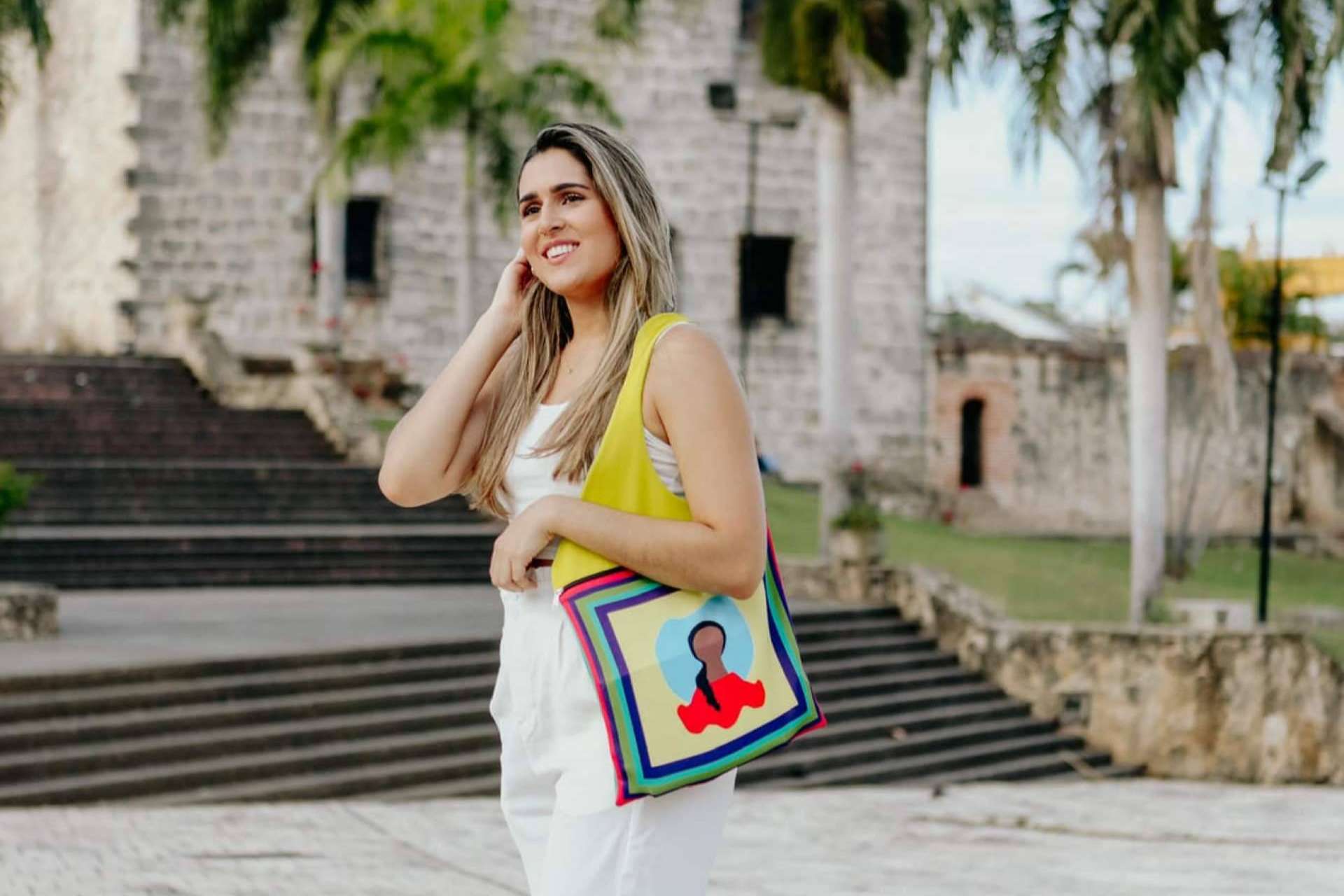 Gifinas, la marca pionera que revoluciona la moda con las muñecas sin rostro