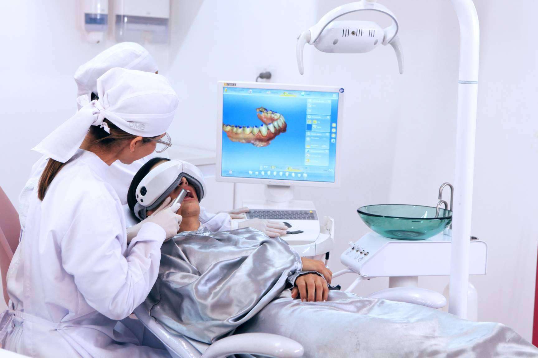 Tendencias en salud oral, lo más relevante en Odontología de Marlon Becerra en 2024