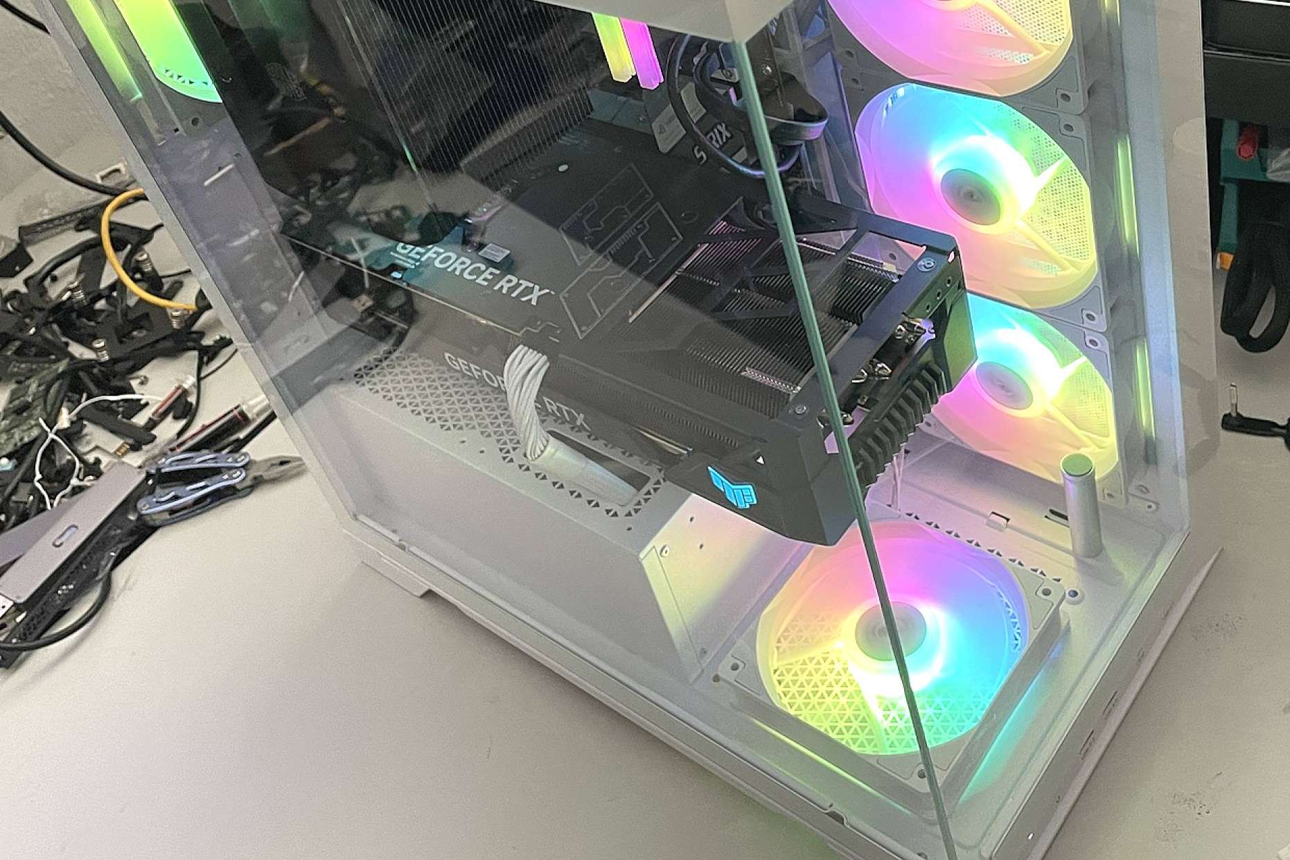 El comparador de precios de Geeknetic, la herramienta definitiva para ahorrar en tecnología