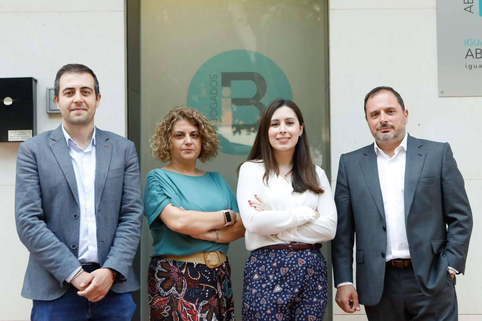 Igualada Belchí Abogados ofrece asesoramiento legal especializado en derecho mercantil y concursal en Murcia
