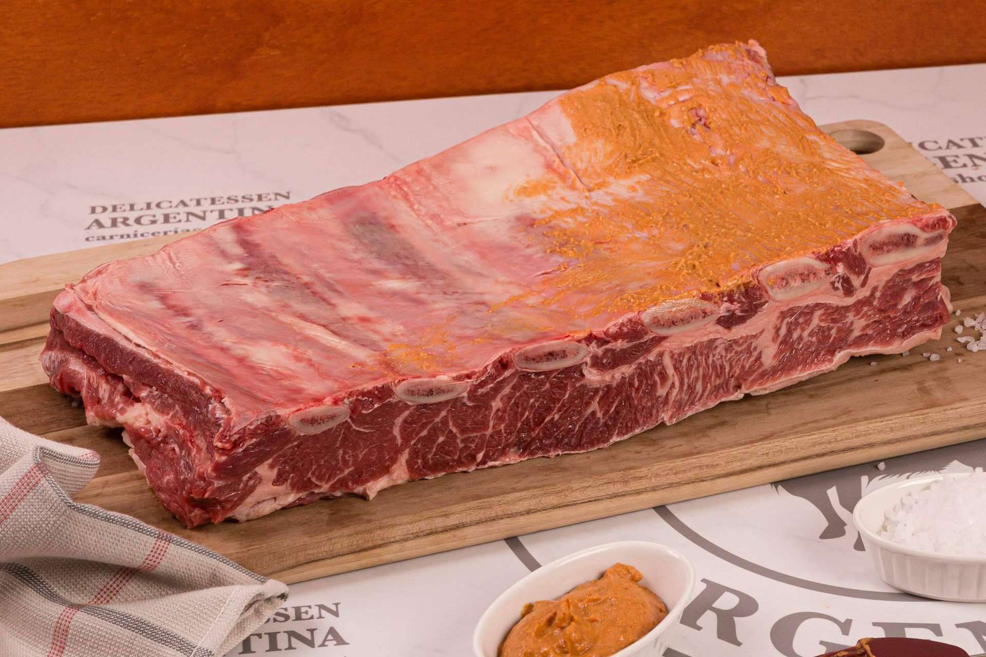 Delicatessen Argentina eleva la calidad del costillar de ternera en España