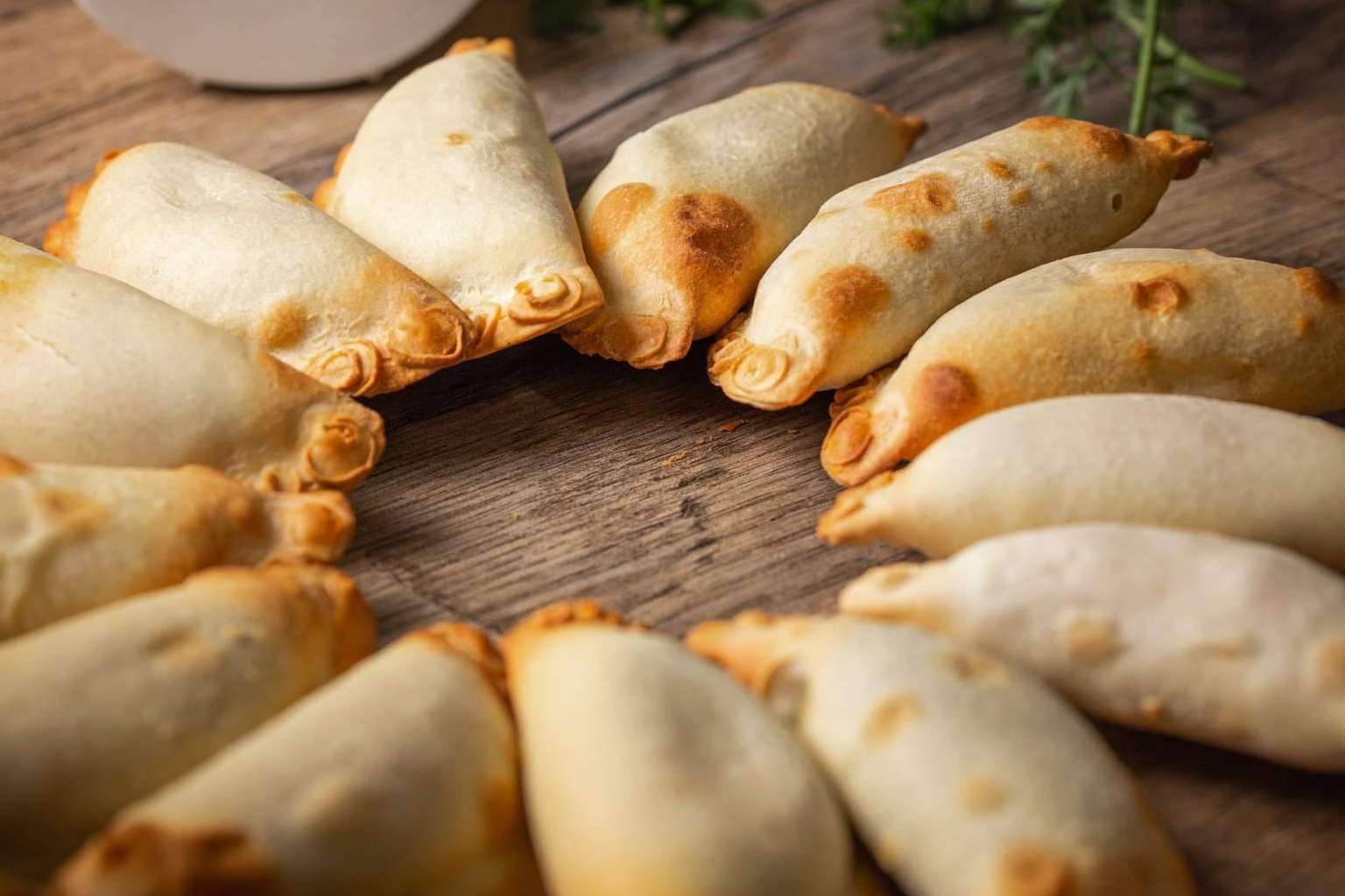 Empanadas El Rosario refuerza su canal horeca con empanadas al por mayor artesanales