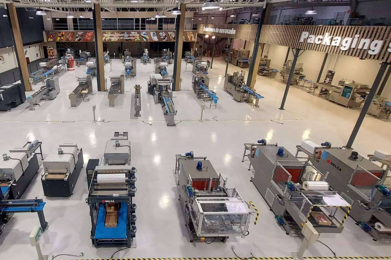 Exhibición permanente y atención personalizada, el modelo de Belca en Aduna, Murcia, Lepe y México