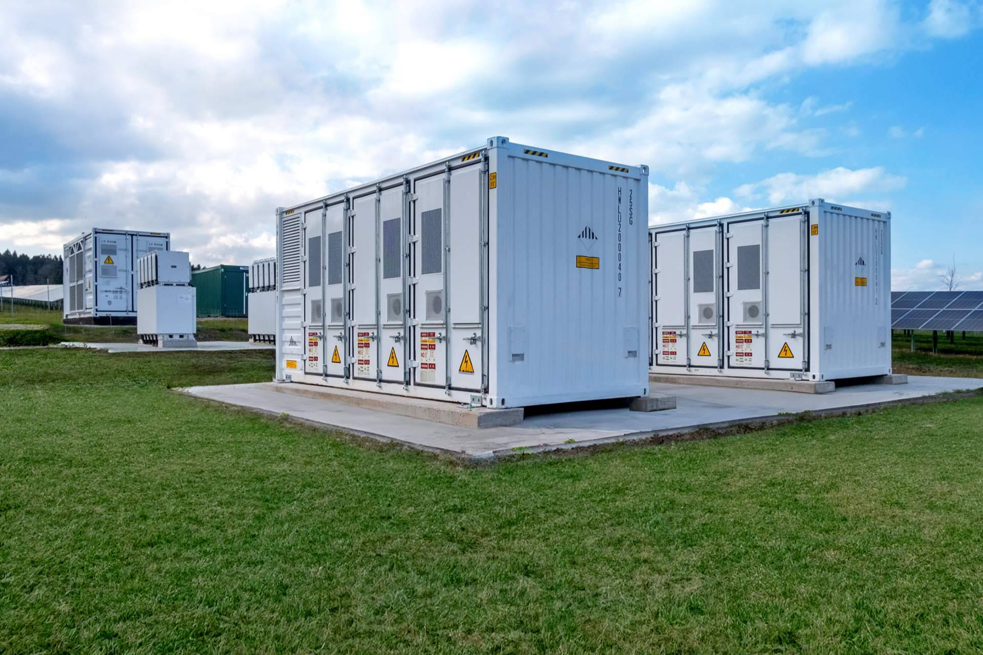 BayWa r.e. optimiza el O&M BESS España con servicios para integradores y propietarios de sistemas utility scale