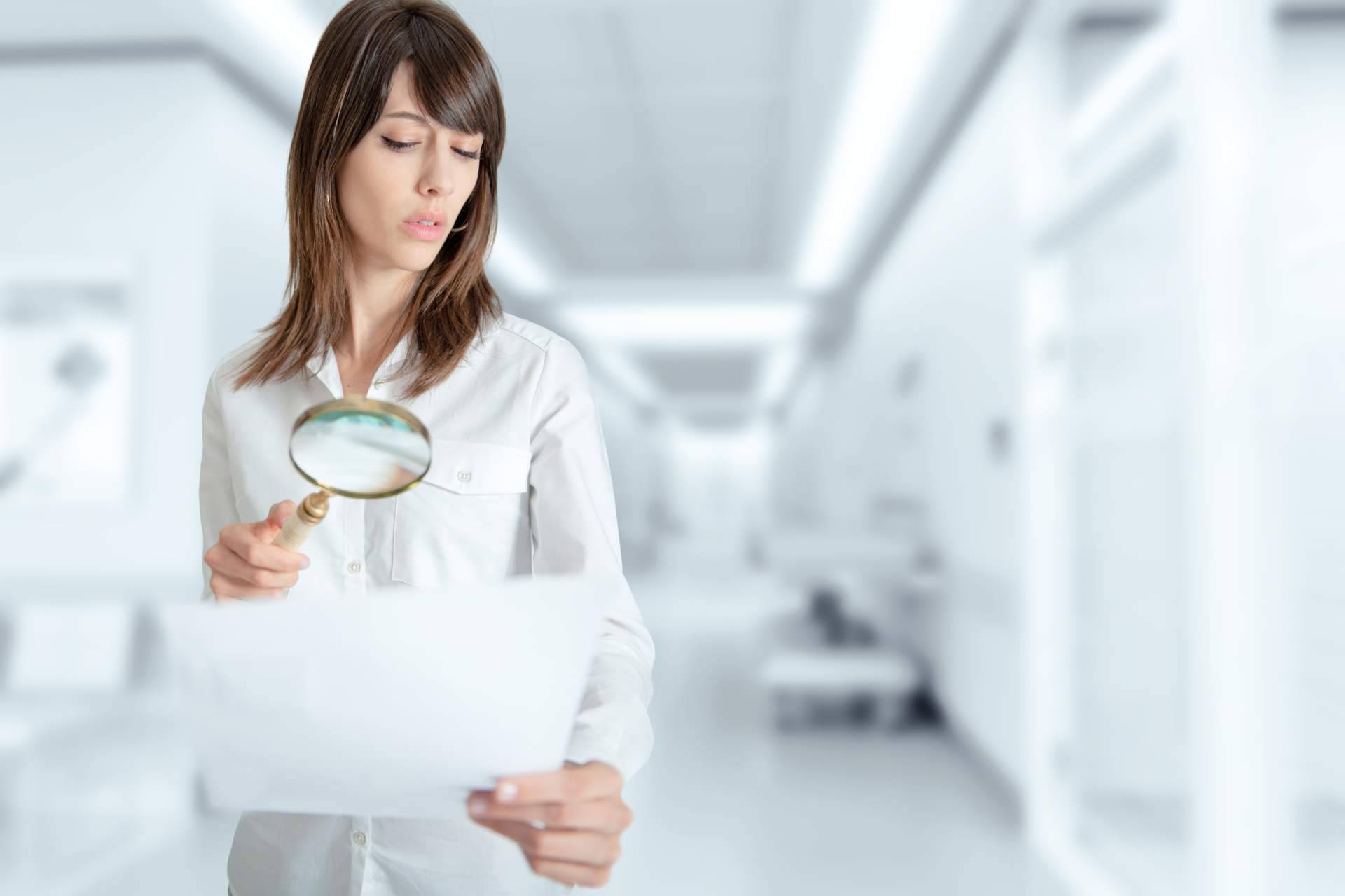 Formación práctica de Seguros Academy para entender la letra pequeña antes de contratar un seguro