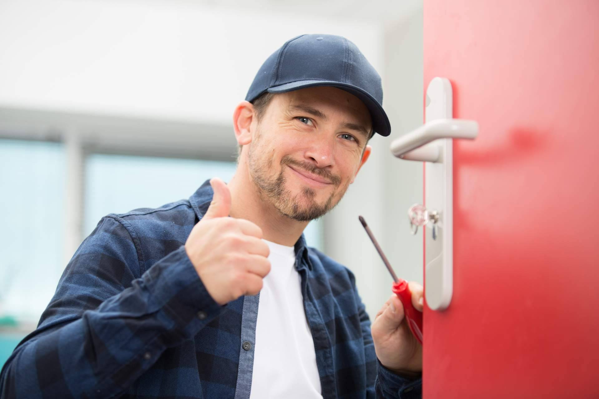 Cerrajeros de confianza siempre disponibles en Madrid; Cerrajero Técnico refuerza su servicio 24 horas