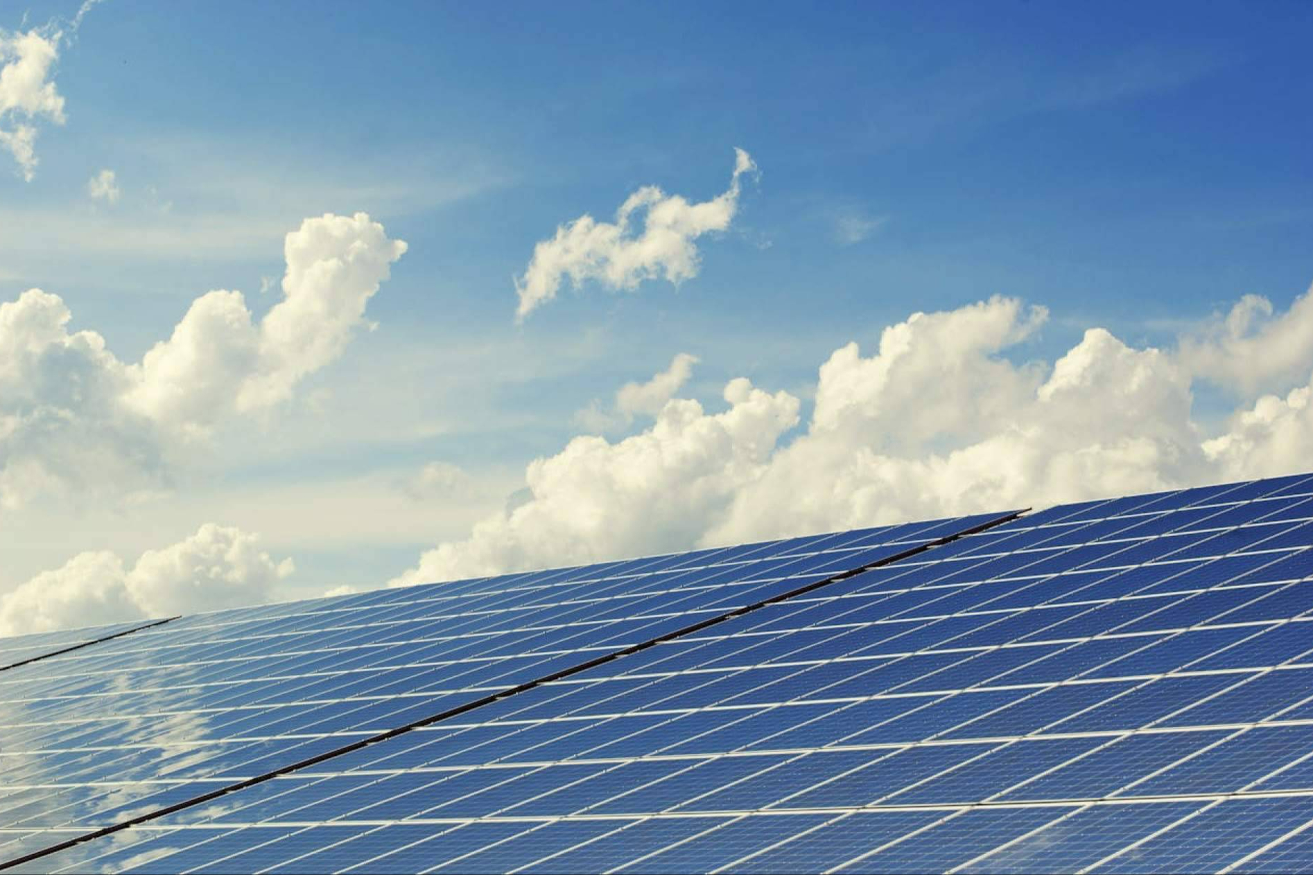 Instalación de placas solares en Cantabria con subvenciones y proyecto llave en mano