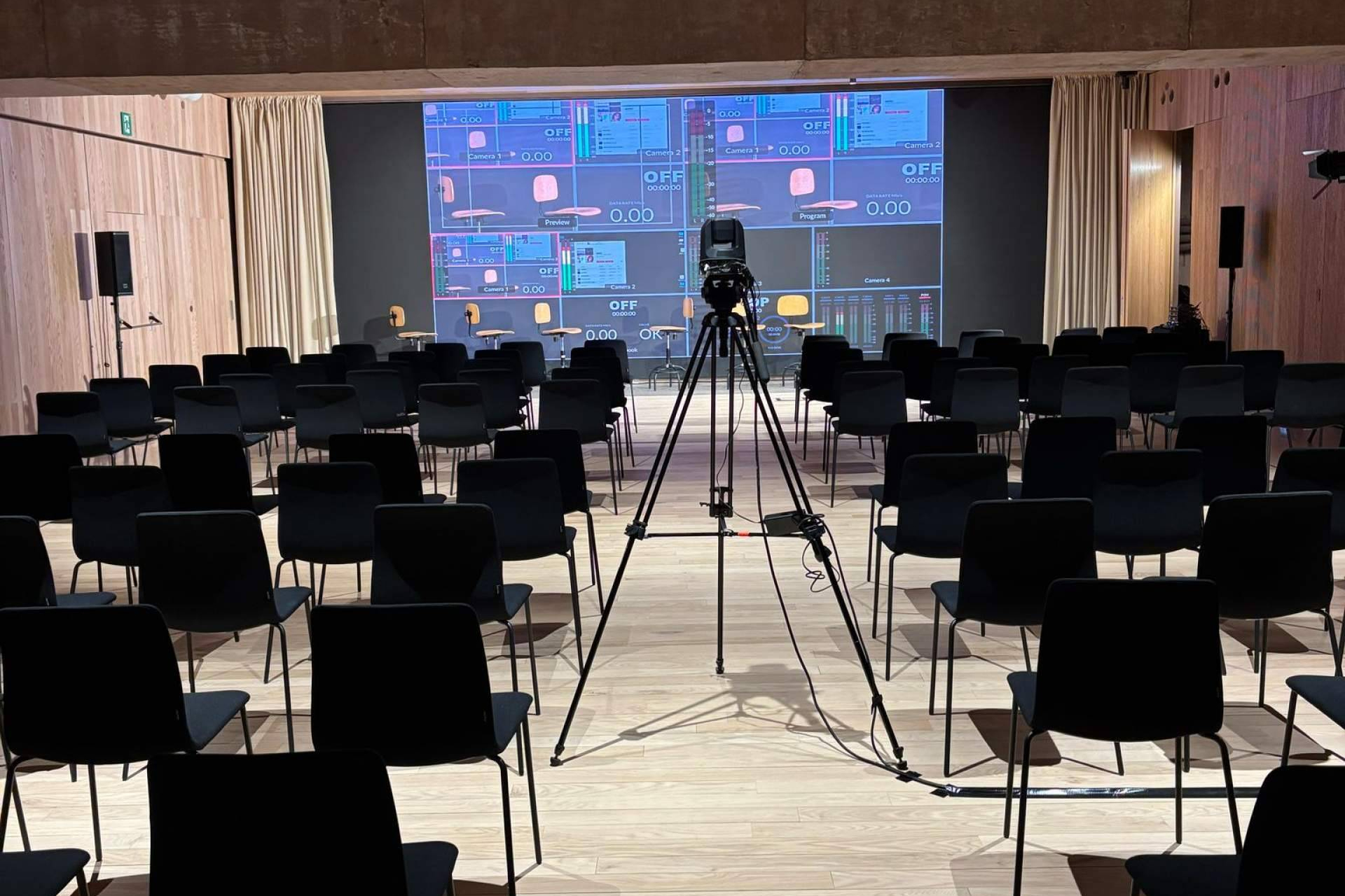Alquiler profesional de equipos audiovisuales para eventos corporativos con ASB Audiovisuals