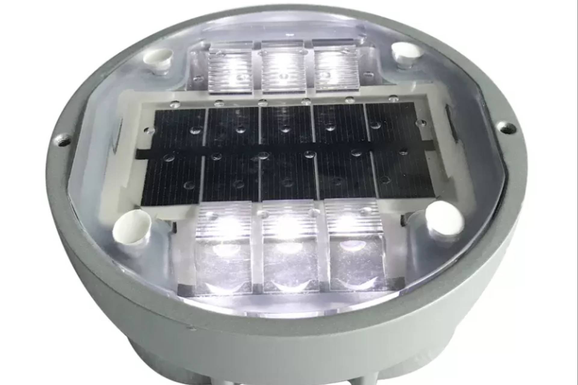 Captafaros solares encastrables; seguridad reforzada y cobertura regional en aumento