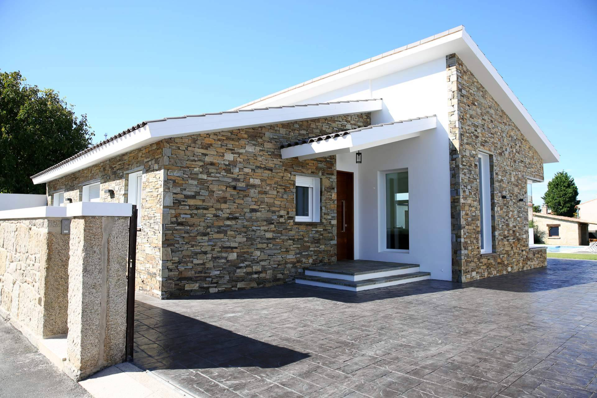 Viña de Millán, una vivienda vacacional con piscina con encanto en O Grove , Rías Baixas