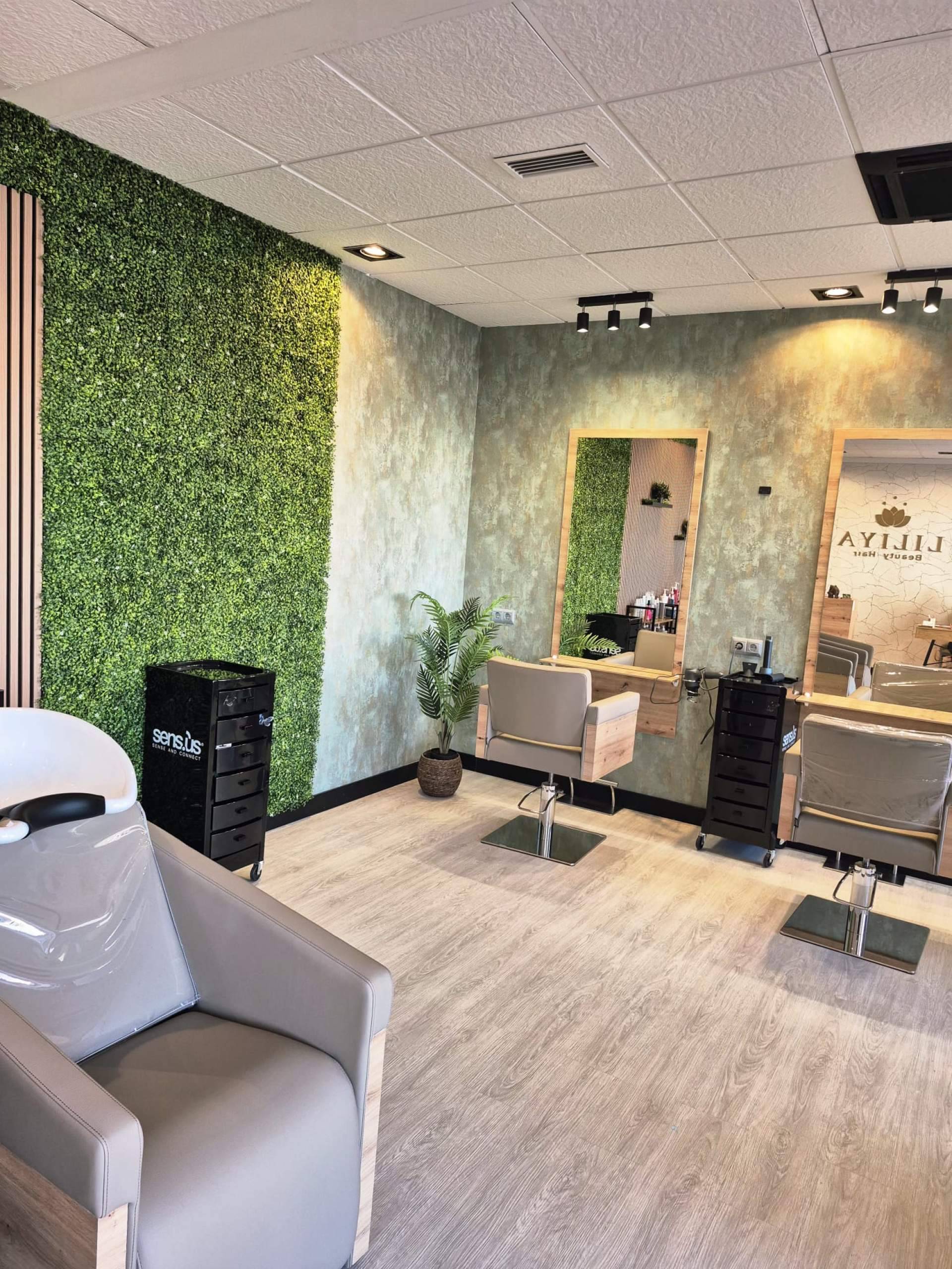 Liliya Beauty Hair inaugura un espacio de belleza integral y redefine el concepto de peluquería en Murcia