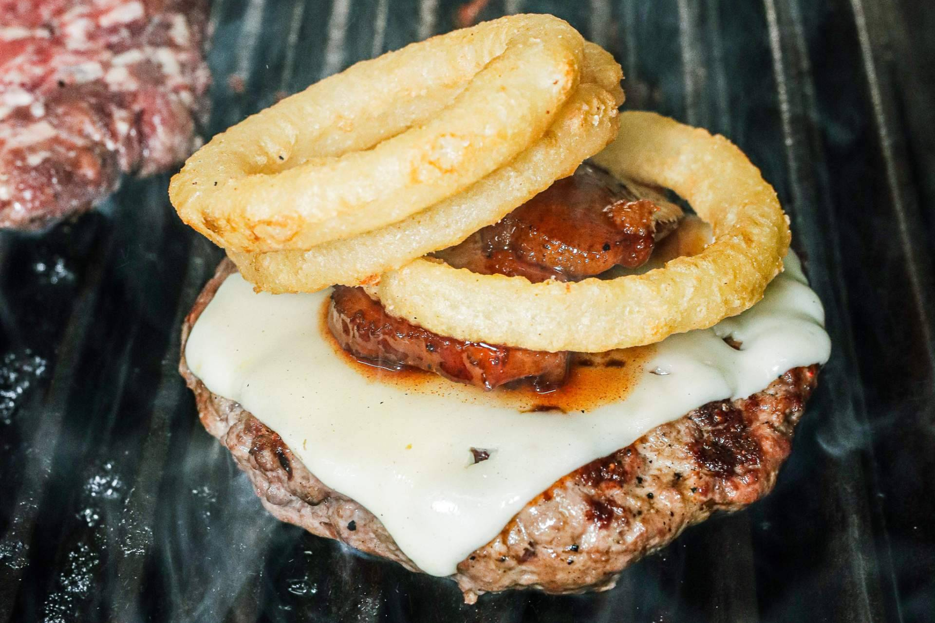 La hamburguesería de Vía Laietana que ha hecho de la consistencia su verdadera diferencia