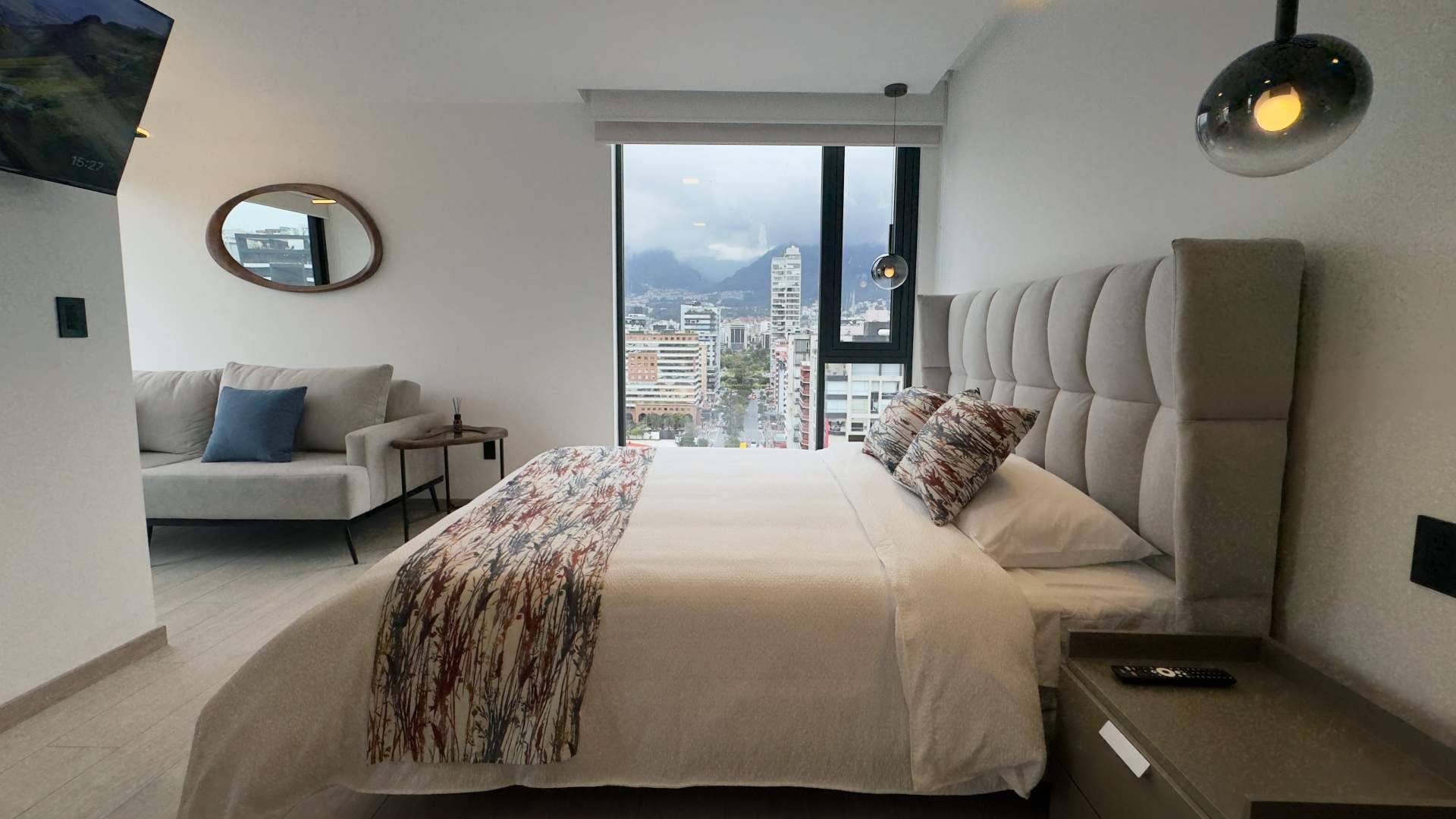 Cristian Caicedo; El estratega que transforma el concepto 'Boutique' en Quito con visión internacional