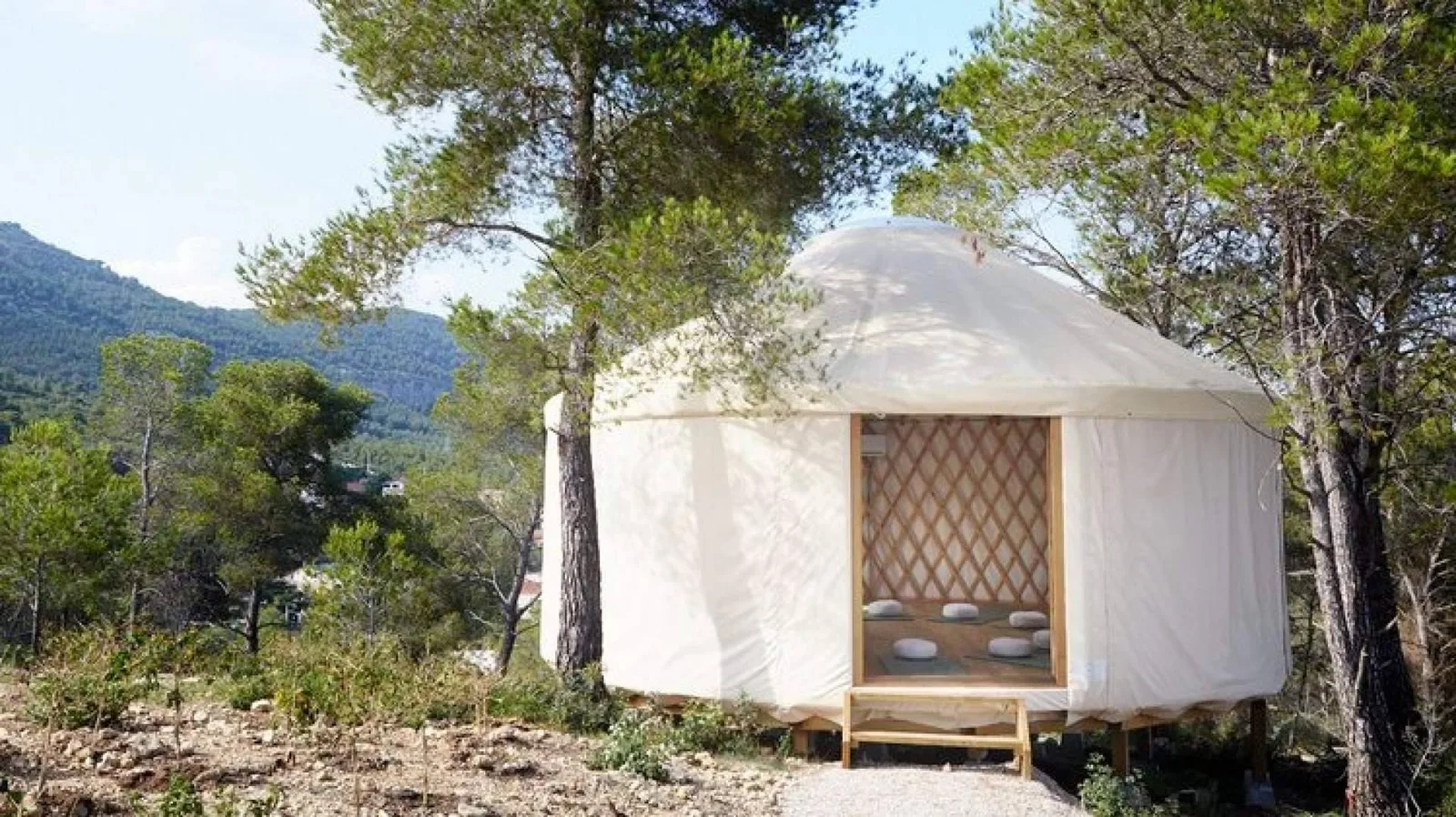 La Yurta Moderna; Una solución alternativa y rápida a la vivienda que se puede montar sin licencia
